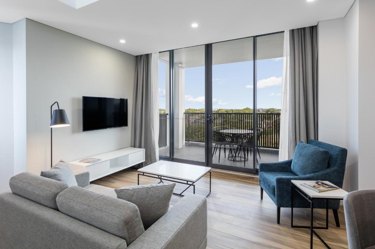 Meriton Suites Coward Street, Mascot Sidney Exterior foto Living room