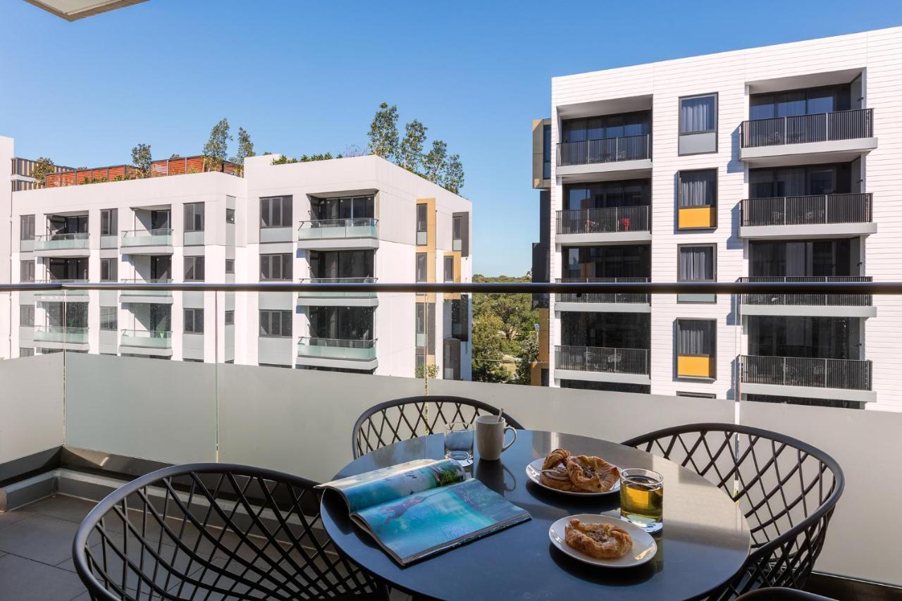 Meriton Suites Coward Street, Mascot Sidney Exterior foto The proposed apartment complex